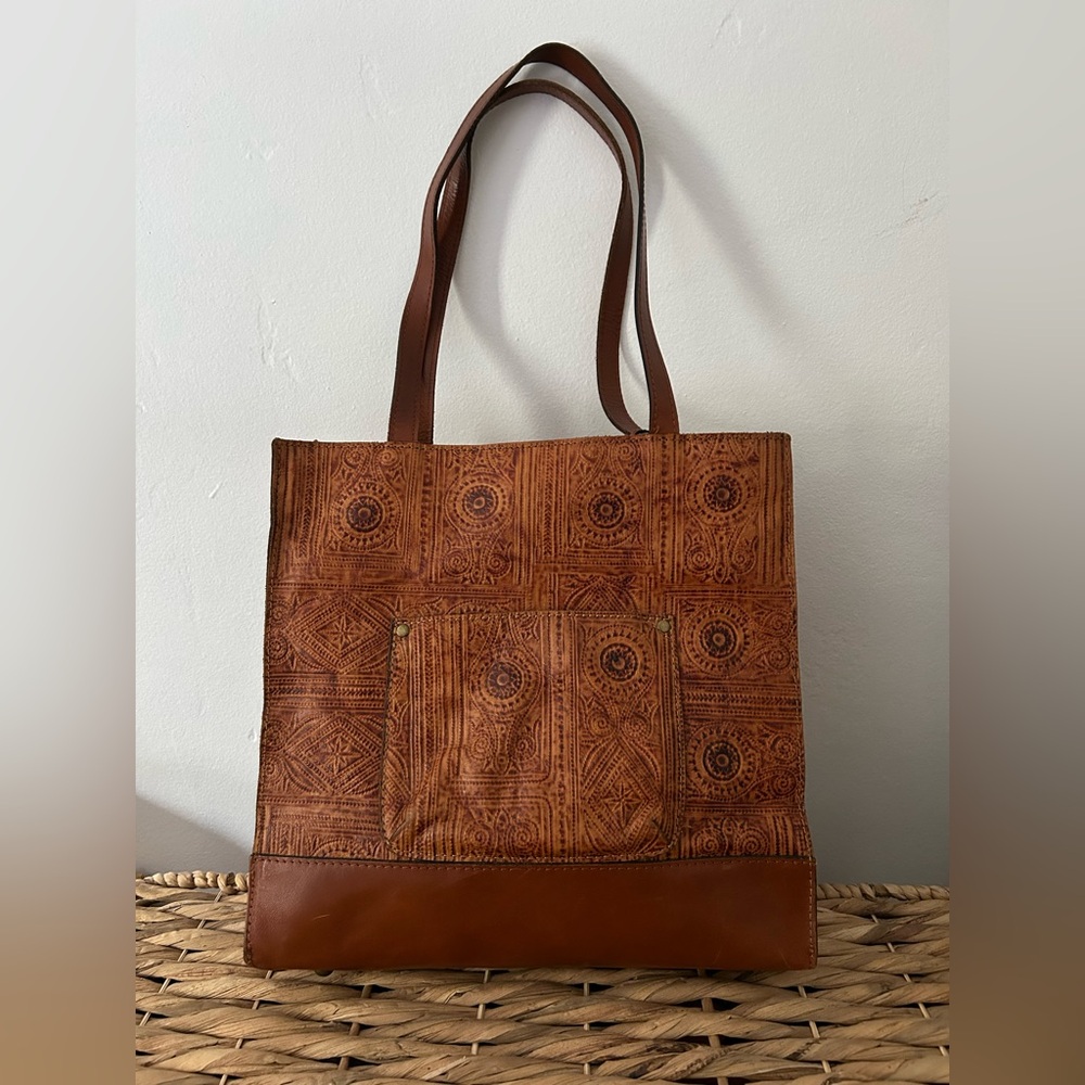 Patricia Nash tooled leather Large Shoulder bag